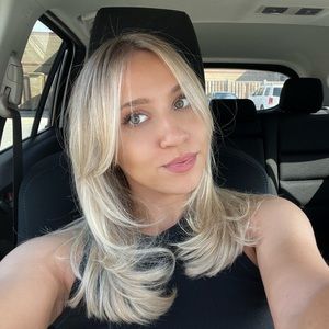 Meet your Posher, Madeline